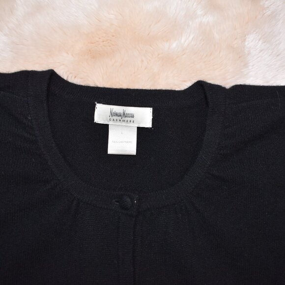 Neiman Marcus Black Cashmere Short Sleeve Button Up Sweater Size Large - Picture 7 of 12